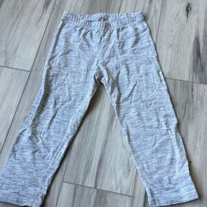 Gray capri legging